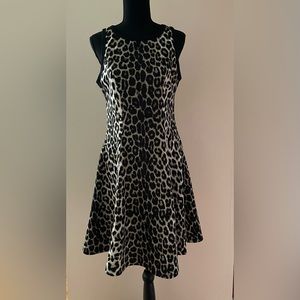 Karen Kane Large dress